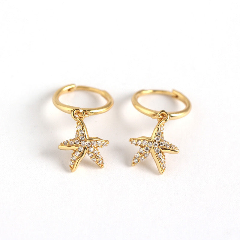Shining Starfish Gold Dangle Hoop