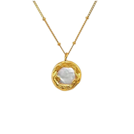 Natural White C Mother-of-Pearl Gold Waterproof Necklace